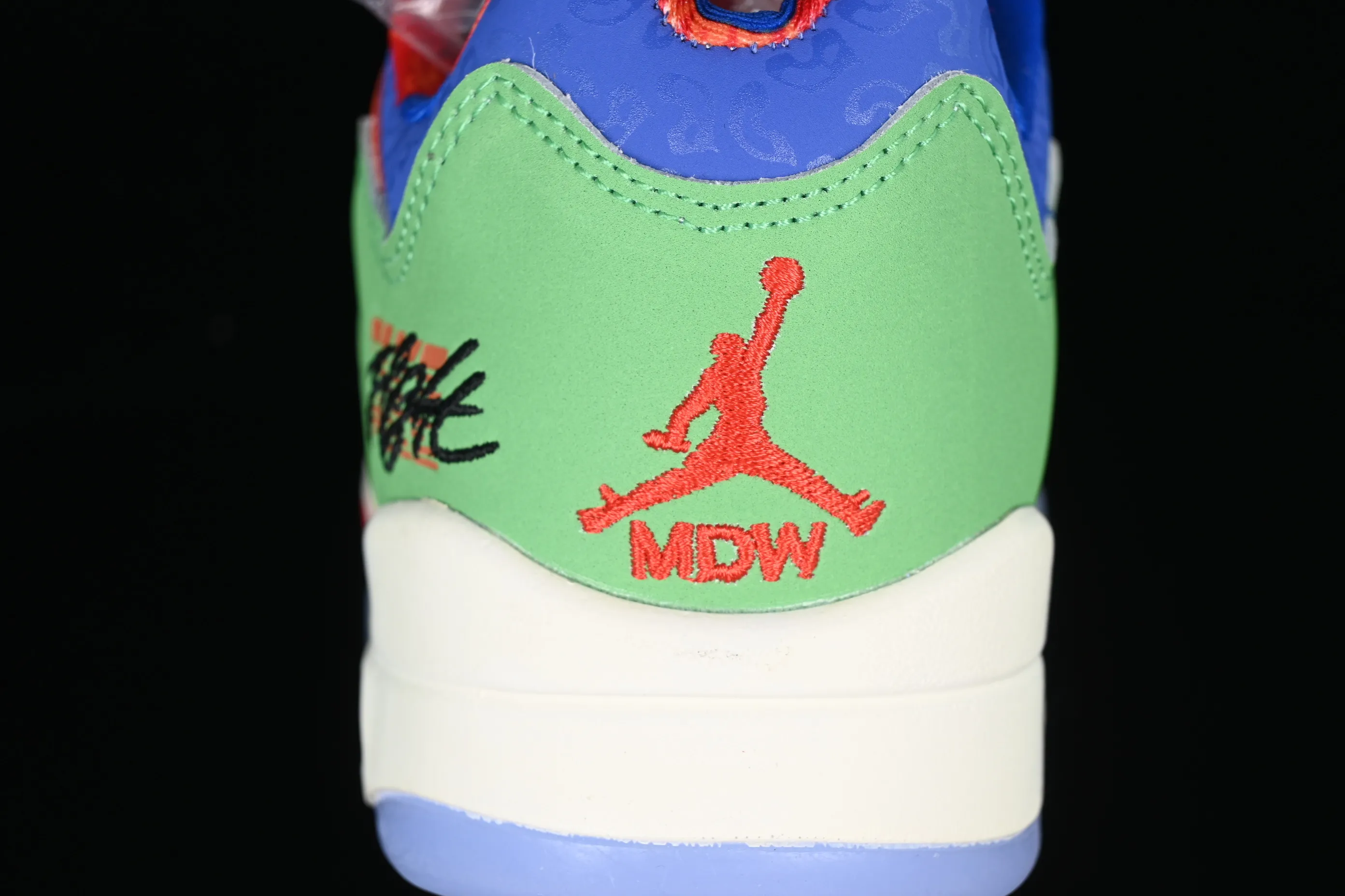All categories Air Jordan Jordan series basketball shoes Air Jordan 5 Air Jordan 5 Low "Doernbecher" AJ5 Joe 5 Low Charity Fund Alliance DR6287-486